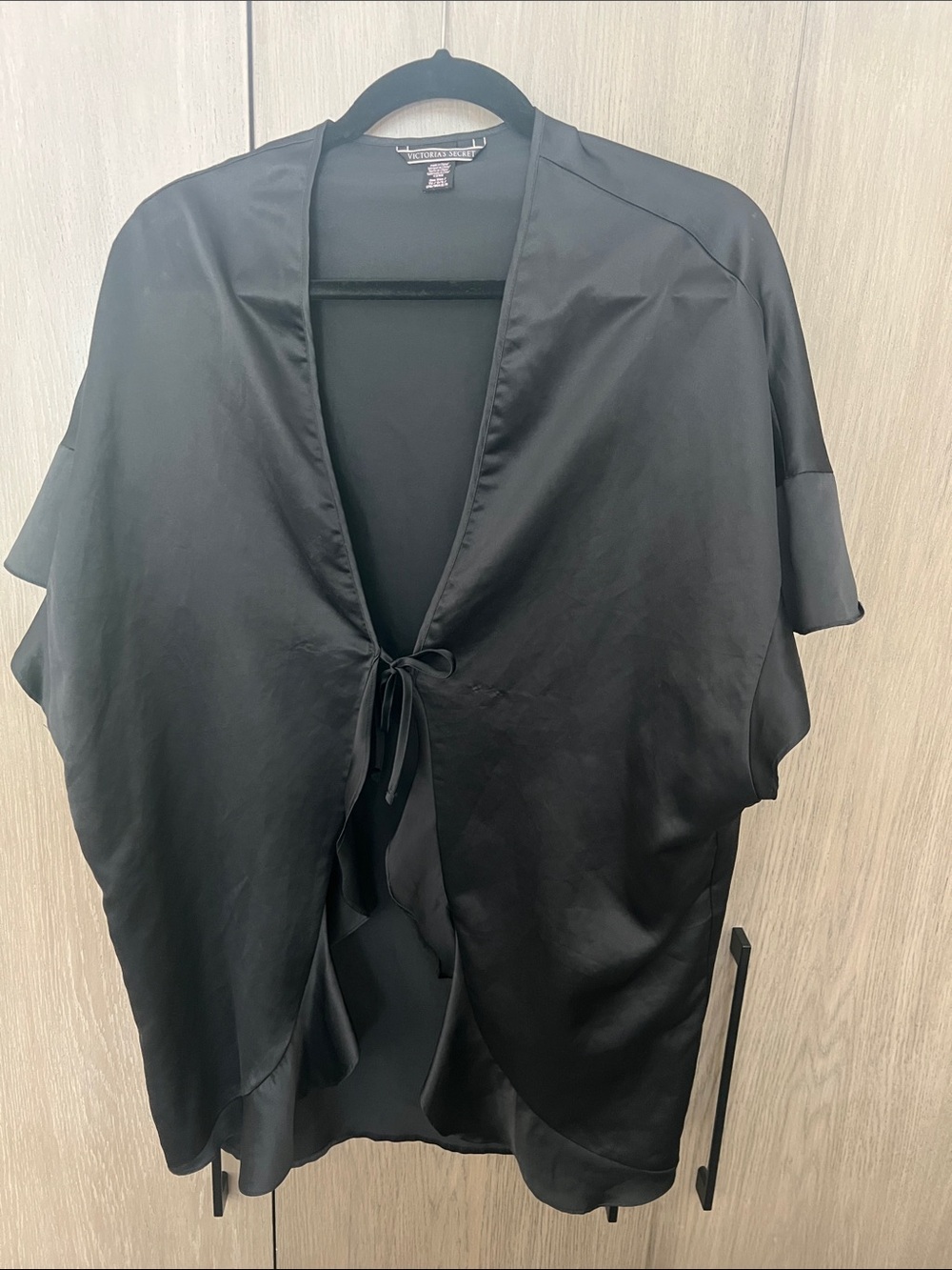 Victoria’s Secret Black Satin Tie-Front Kimono-Style robe